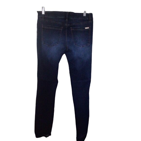 Woman’s White House Black Market Dark Wash Lightly‎ Distressed Skinny Leg Jeans - Picture 2 of 7